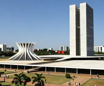 Descubra a Arquitetura Exuberante de Oscar Niemeyer em Brasília Descubra a Arquitetura Exuberante de Oscar Niemeyer em Brasília