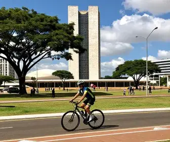 Explorando Ciclismo em Brasília: Percursos e Estruturas para Aventureiros