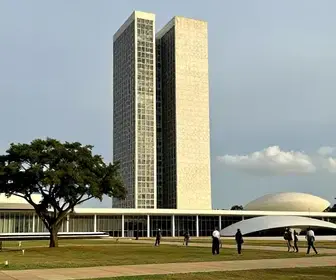 Explore o Museu Nacional da República: Exposições e Visitas Imperdíveis