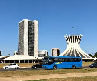 Guia Completo: Como Chegar a Brasília de Avião, Ônibus ou Carro Guia Completo: Como Chegar a Brasília de Avião, Ônibus ou Carro