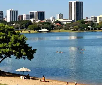 Guia Prático: Onde Nadar no Lago Paranoá e Verificar a Balneabilidade