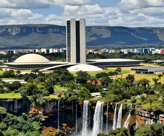 Roteiro Turístico: Explore Brasília e Chapada dos Veadeiros Combinados